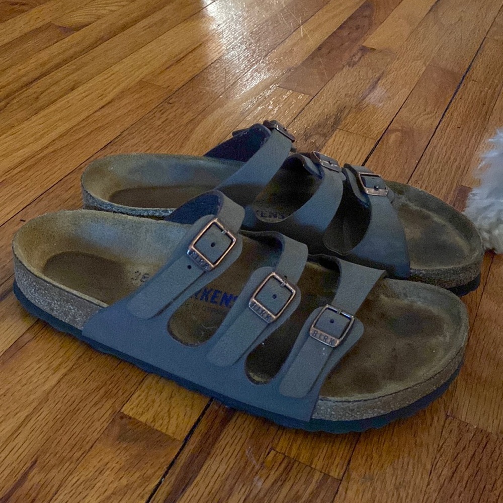 Birkenstock sandals size 38